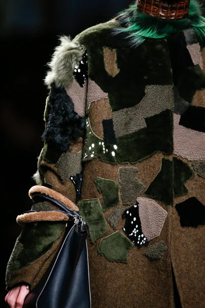 Look 86